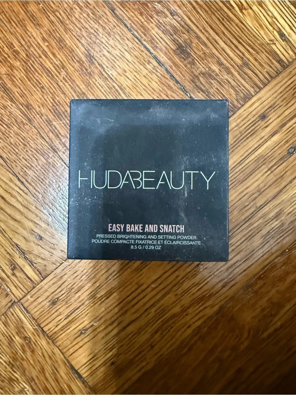 Huda Beauty Easy Bake and Snatch Pressed Brightening & Setting Powder - Peach pi